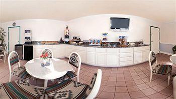 Inn Quality Near Hollywood Walk Of Fame